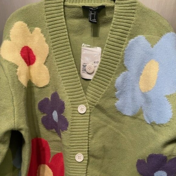 Retro Flower Cardigan - Picture 6 of 16